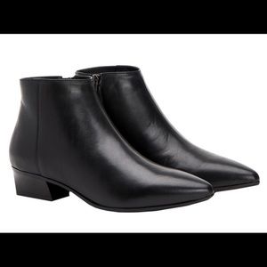 Aquatalia Fosca Ankle Bootie